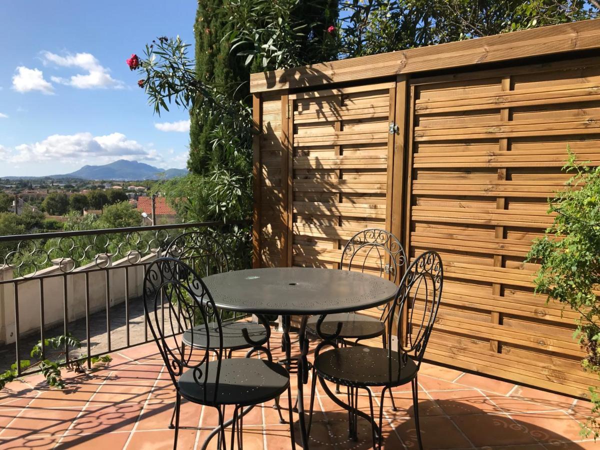 Apartamento Les Trefles Hyères Exterior foto